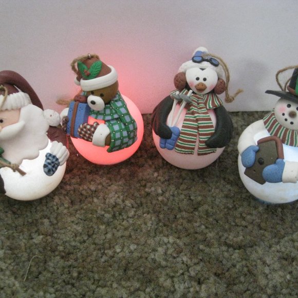4 QVC 3.5" LED Color Changing Lighted Christmas Ornaments Snowman Penguin Santa - Picture 11 of 16